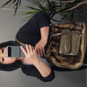 Donna Salyers Fabulous Furs Bag
